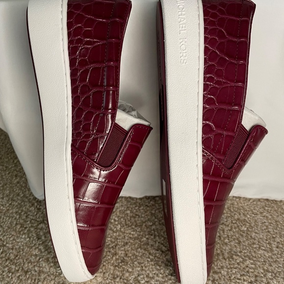 Michael Kors-Keaton Crocodile Embossed Slip On Sneakers-US Size 7.5M-New w/o Box - Picture 3 of 11